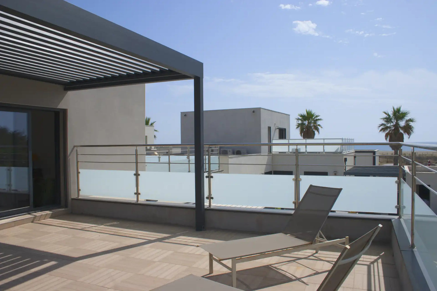 Pourquoi installer une pergola bioclimatique ?