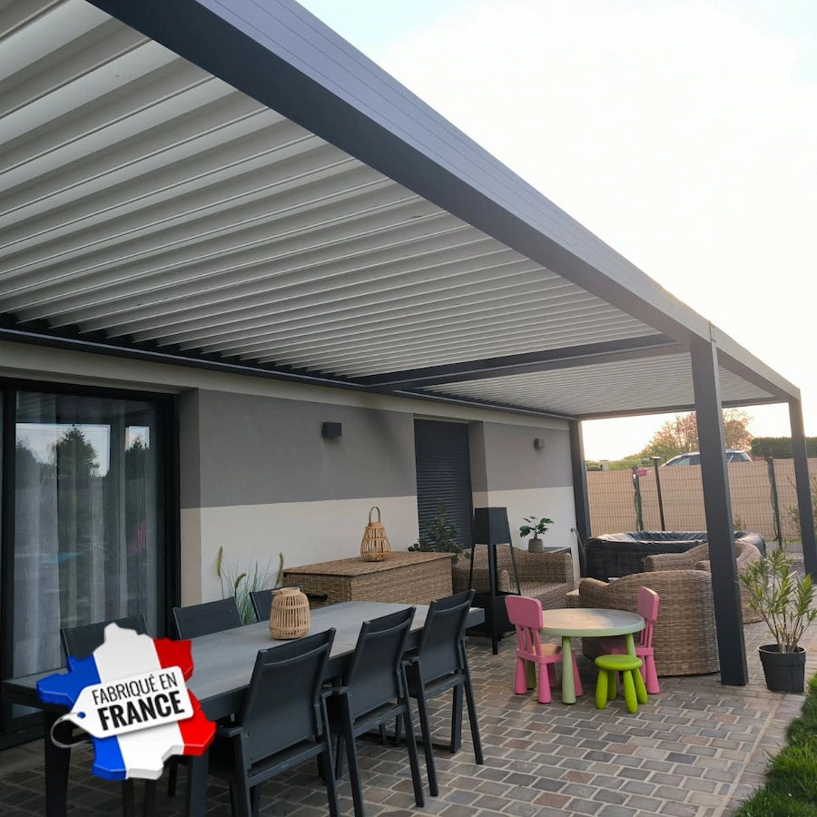 pergola bioclimatique sur mesure fabriquée en france en atelier